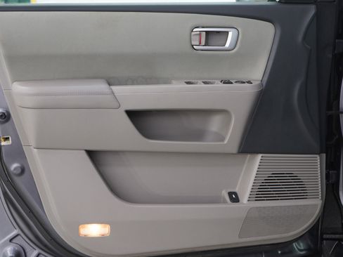 Used 2015 Honda Pilot EX image 23