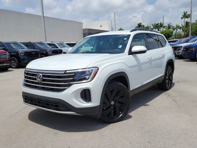 Used 2025 Volkswagen Atlas SE