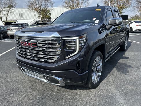 Used 2022 GMC Sierra 1500 Denali w/ Denali Reserve Package image 5