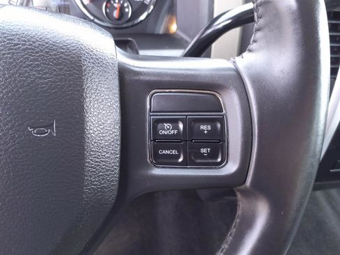 Used 2012 RAM 1500 Big Horn w/ Luxury Group image 25