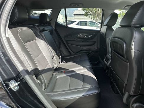 Certified 2024 GMC Terrain SLT AWD/4WD image 18