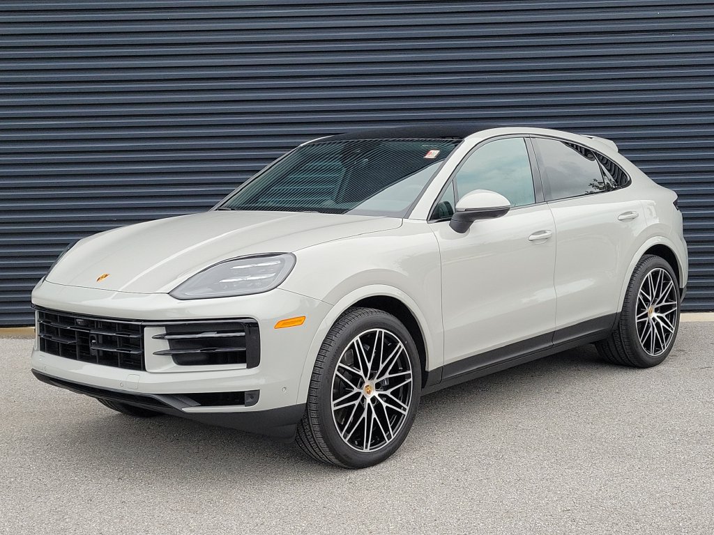 Certified 2024 Porsche Cayenne Coupe AWD/4WD image 1