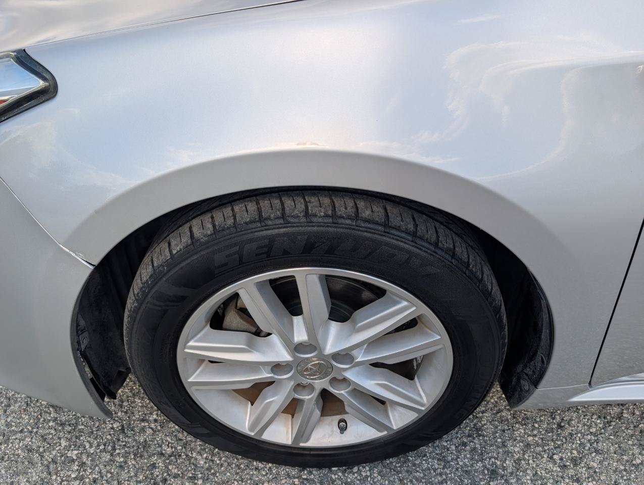 Used 2014 Toyota Avalon XLE Premium FWD image 12