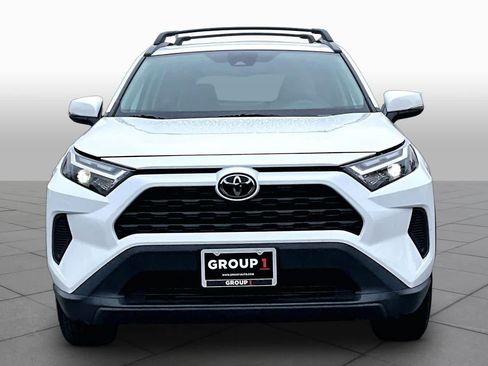 Used 2023 Toyota RAV4 XLE w/ Convenience Package FWD image 4