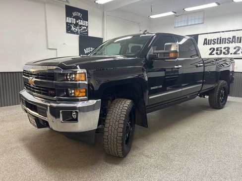 Used 2015 Chevrolet Silverado 3500 LTZ w/ Duramax Plus Package AWD/4WD image 3
