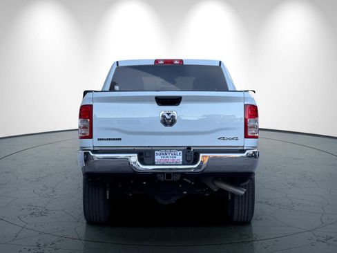 Used 2024 RAM 2500 Big Horn w/ Bed Utility Group image 5