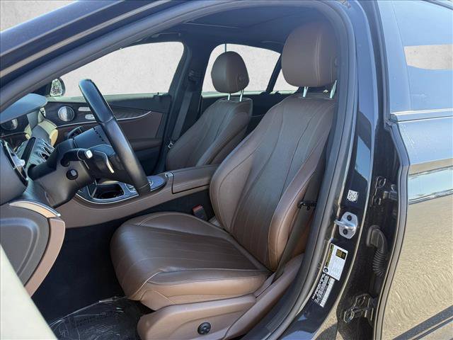 Used 2021 Mercedes-Benz E 350 Sedan w/ Premium Package image 11