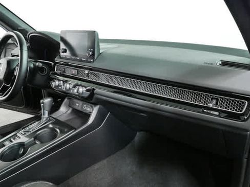 Used 2023 Honda Civic Sport image 21
