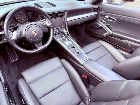 Used 2013 Porsche 911 Carrera image 28