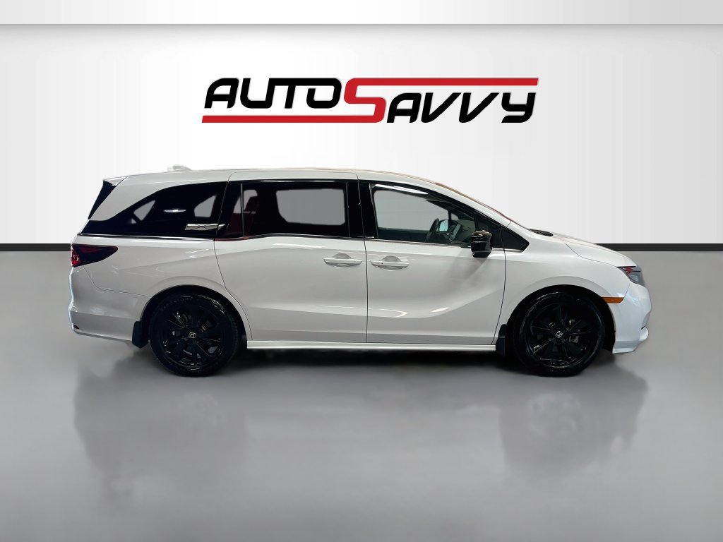 Used 2024 Honda Odyssey Sport image 8