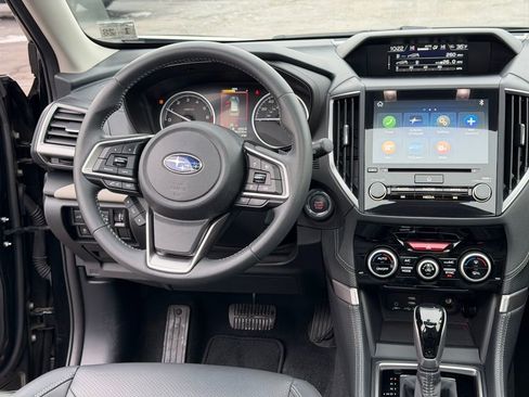 Used 2023 Subaru Forester Limited image 22