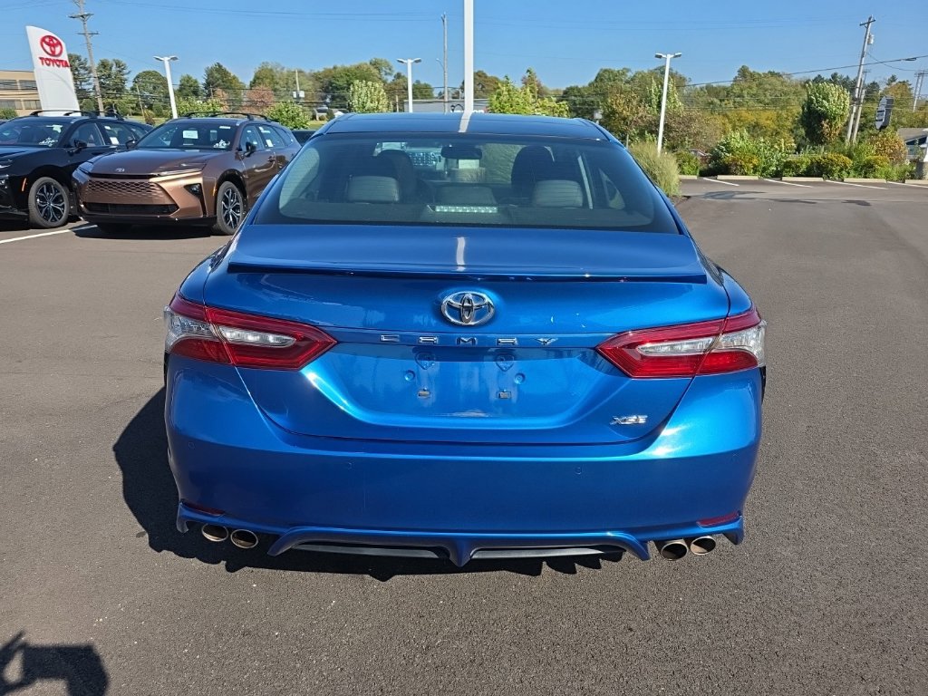 Used 2018 Toyota Camry XSE FWD image 5