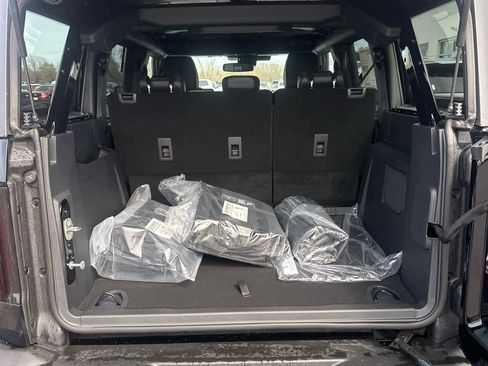 New 2026 Ford Bronco Outer Banks AWD/4WD image 35