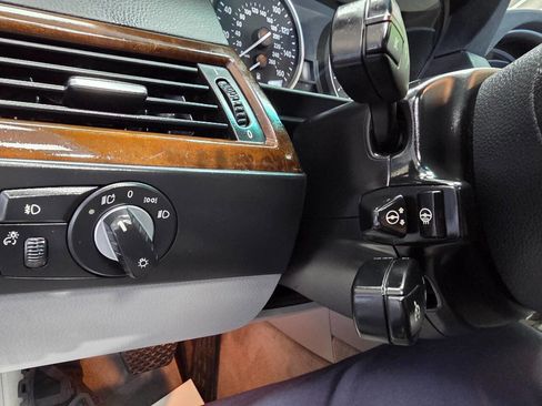 Used 2008 BMW 535xi Sedan image 20