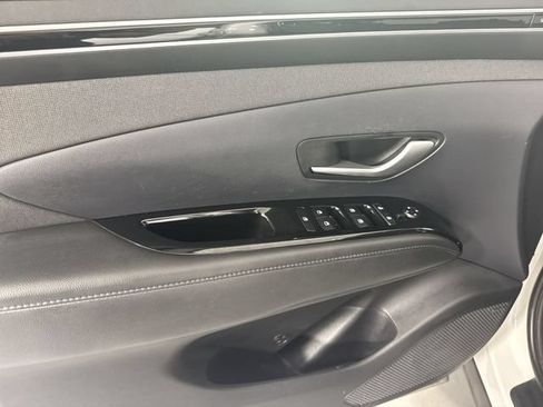Used 2022 Hyundai Tucson Limited AWD/4WD image 21