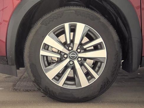 Certified 2024 Nissan Pathfinder SL image 13