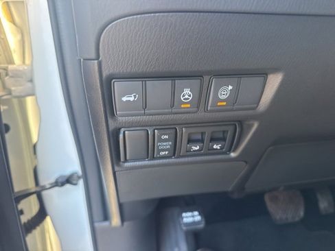 Certified 2024 INFINITI QX80 Sensory image 14