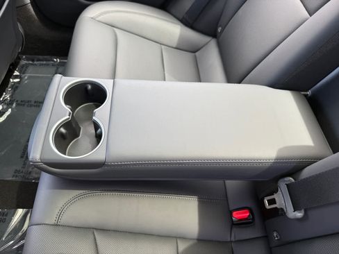 Used 2025 Tesla Model 3 Long Range RWD image 17