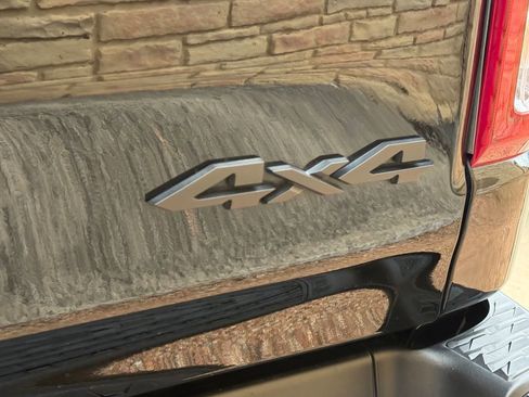 Used 2022 RAM 1500 Lone Star image 9