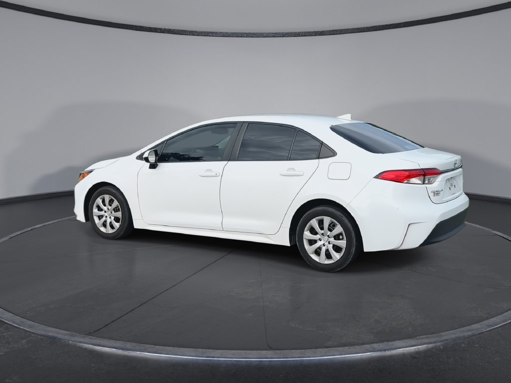 Used 2024 Toyota Corolla LE FWD image 6