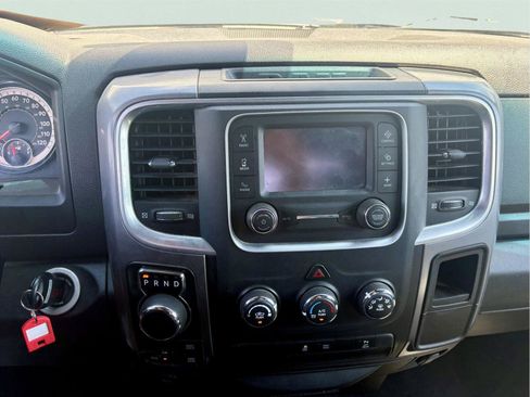 Used 2023 RAM 1500 Warlock AWD/4WD image 12