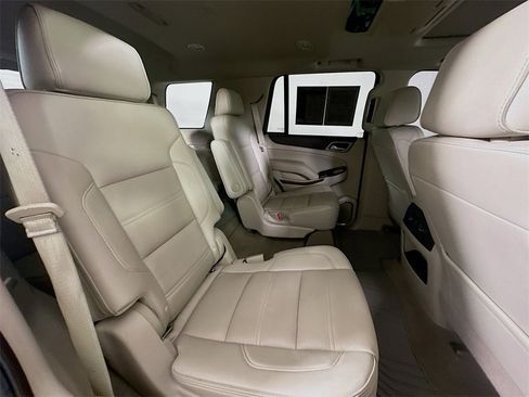 Used 2019 GMC Yukon Denali w/ Denali Ultimate Package image 13