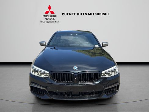 Used 2019 BMW M550i xDrive w/ Premium Package AWD/4WD image 2