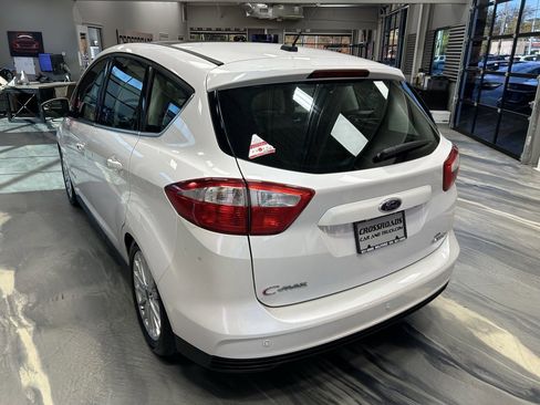 Used 2016 Ford C-MAX SEL w/ Equipment Group 302A image 32