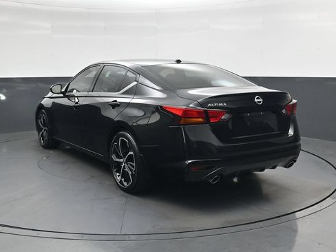 Certified 2025 Nissan Altima 2.5 SR FWD image 8