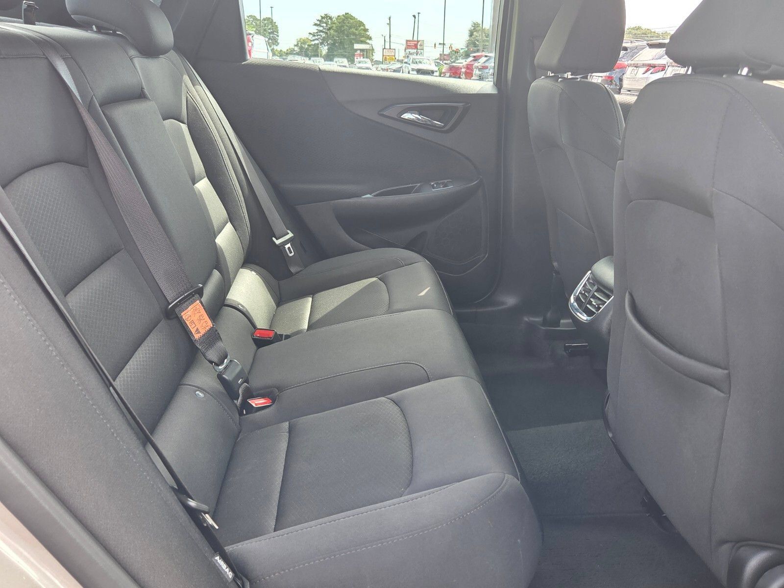 Used 2024 Chevrolet Malibu LT FWD image 14