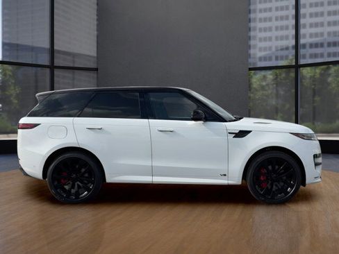 New 2026 Land Rover Range Rover Sport Dynamic SE image 13