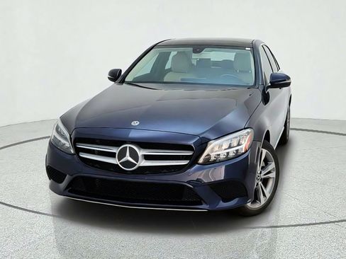 Used 2020 Mercedes-Benz C 300 4MATIC Sedan image 2
