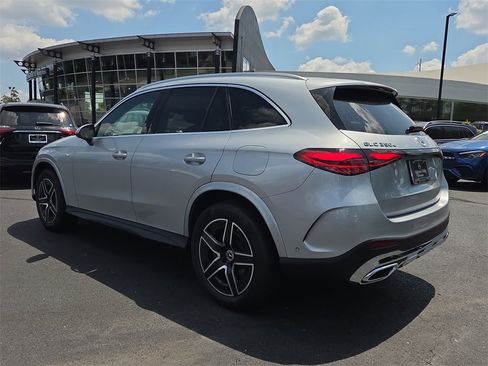 New 2025 Mercedes-Benz GLC 350e 4MATIC image 3