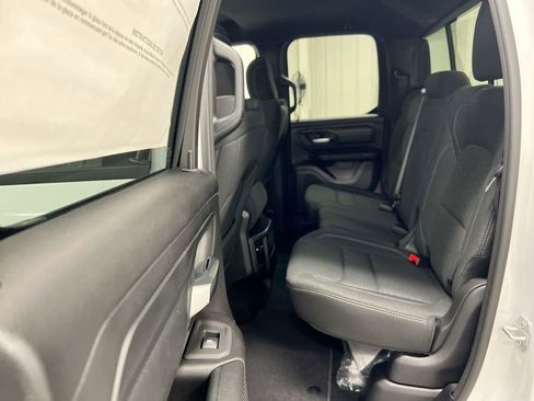 New 2026 RAM 1500 Express AWD/4WD image 22
