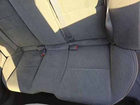 Used 2010 Honda Civic LX image 21