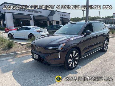 Used 2025 Volvo EX90 Ultra AWD/4WD image 1