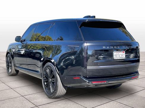 Used 2025 Land Rover Range Rover Long Wheelbase SE image 14