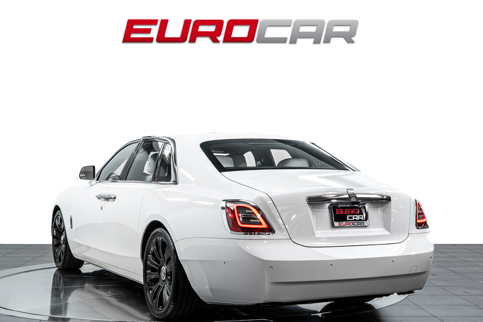 Used 2024 Rolls-Royce Ghost AWD/4WD image 4