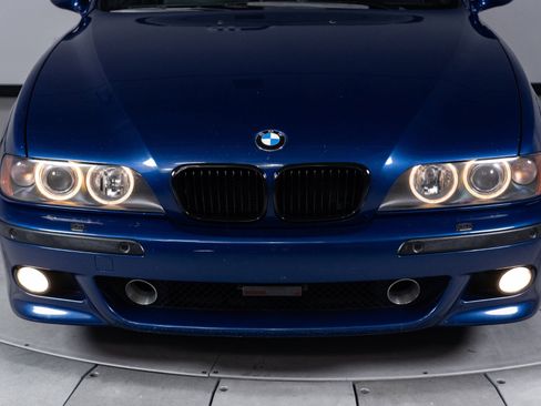 Used 2001 BMW M5 RWD image 40