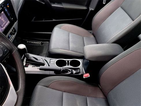 Used 2019 Toyota Corolla L image 20