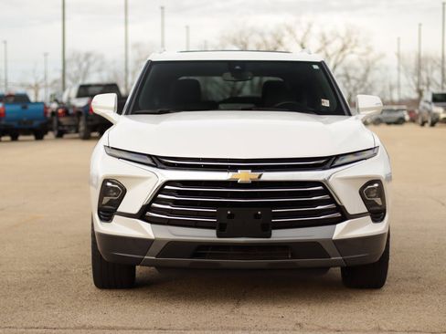 Used 2023 Chevrolet Blazer Premier w/ Enhanced Convenience Package image 2