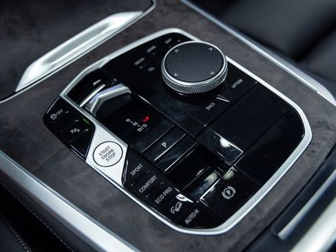 Certified 2024 BMW X5 xDrive40i w/ Premium Package image 19