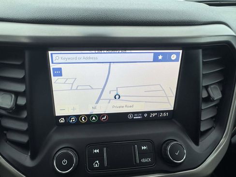 Used 2021 GMC Acadia AT4 w/ Technology Package image 29