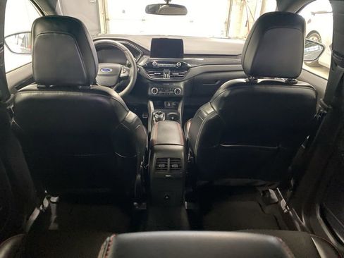 Used 2024 Ford Escape ST-Line image 11