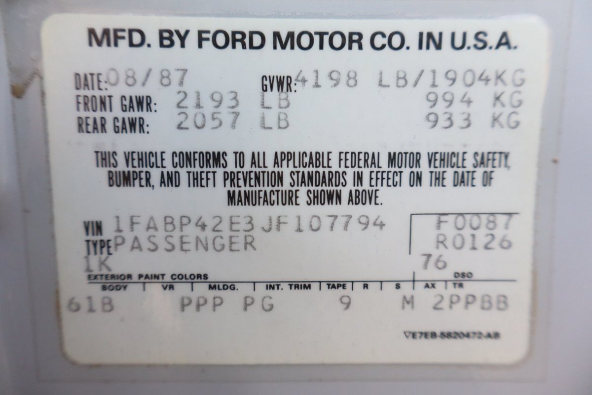 Used 1988 Ford Mustang GT RWD image 42