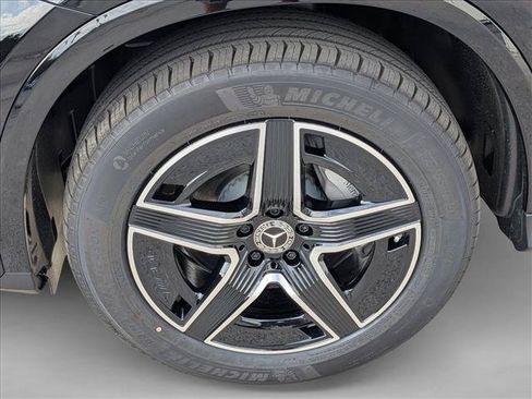New 2026 Mercedes-Benz GLC 300 image 9
