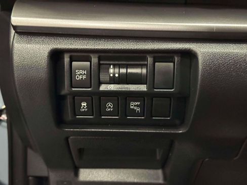 Used 2023 Subaru Crosstrek 2.5i Limited image 18