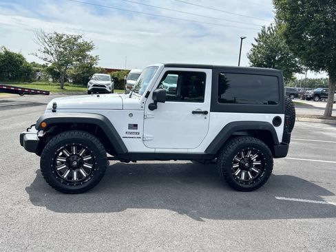 Used 2016 Jeep Wrangler Sport w/ Quick Order Package 24S AWD/4WD image 8
