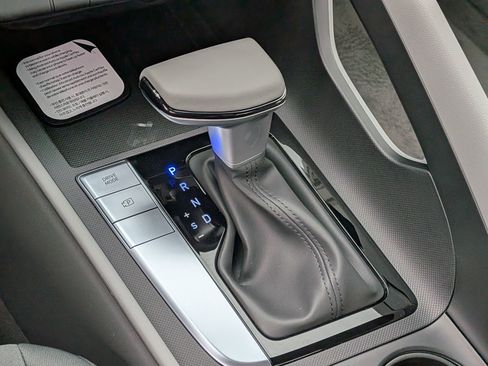 New 2026 Hyundai Elantra Sport FWD image 14