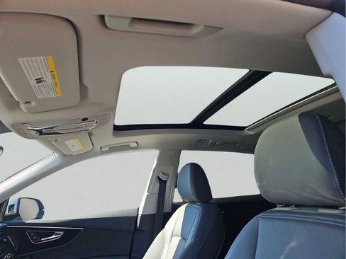 Certified 2025 Audi Q8 Premium AWD/4WD image 16
